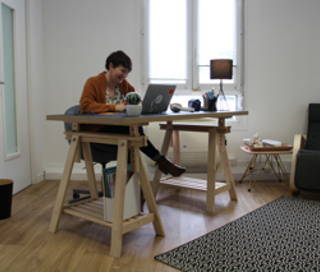 Bureau privé 17 m² 3 postes Coworking Rue Ja Cubizolle Le Puy-en-Velay 43000 - photo 2